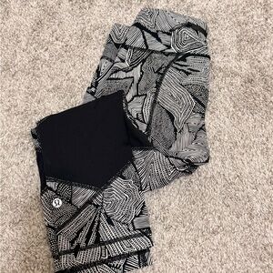 Lululemon Pace Rival Crop Dottie Tribe